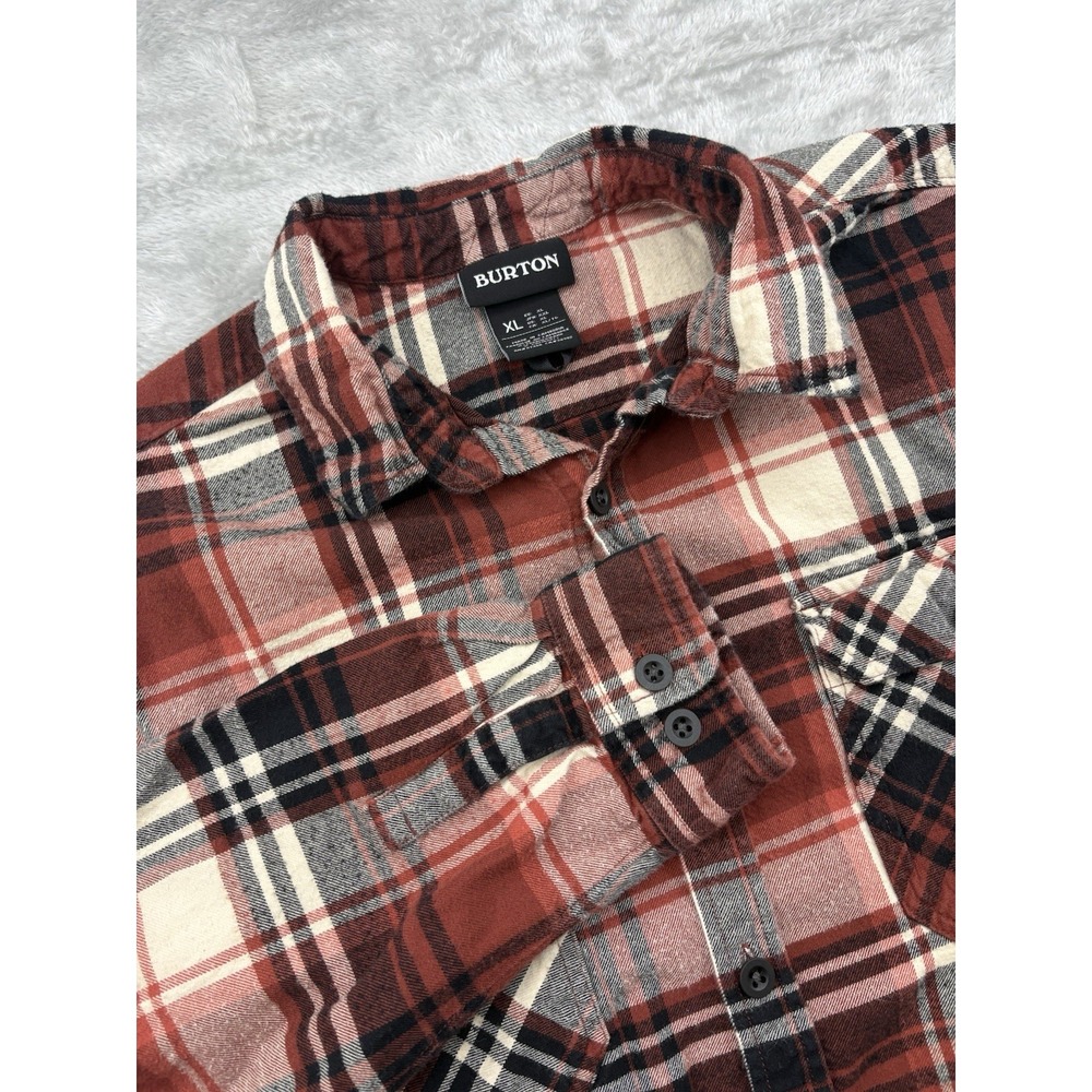 Burton Men's Brighton Flannel Shirt Size XL Organic Cotton Red Black Collared
